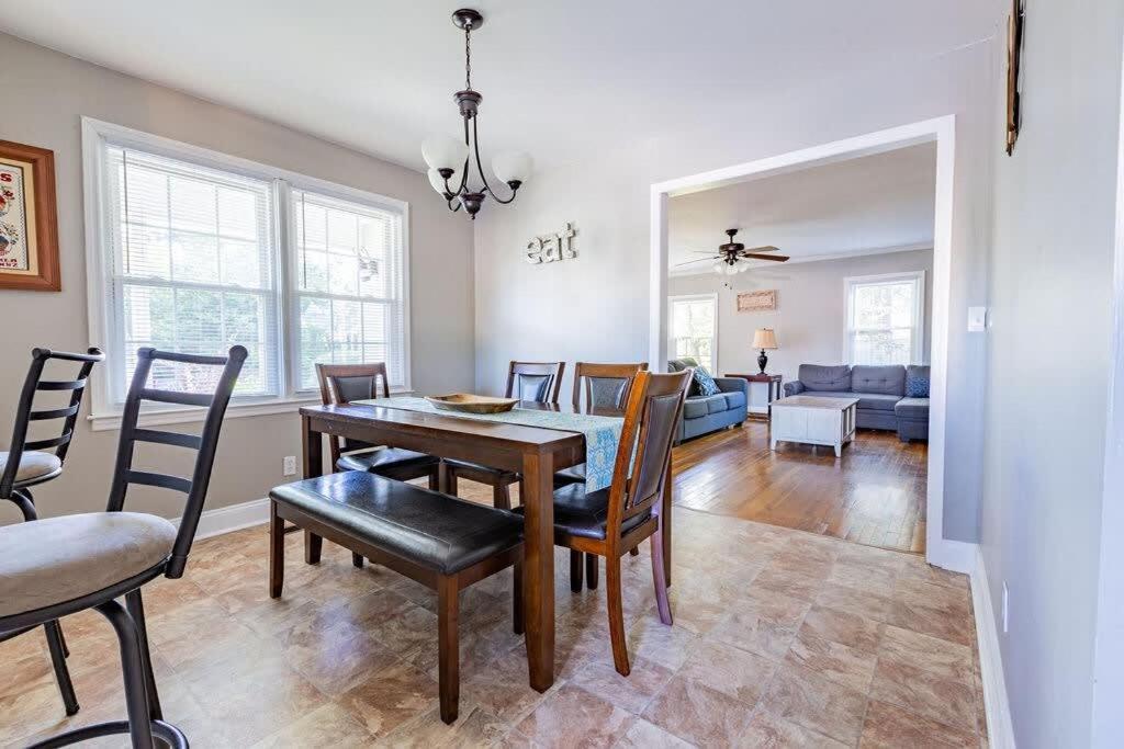 Charming 3-Bedroom Home In Rossville, Ga - Family Retreat Exterior photo
